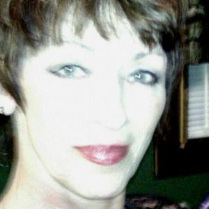 Meet your Posher, Dena